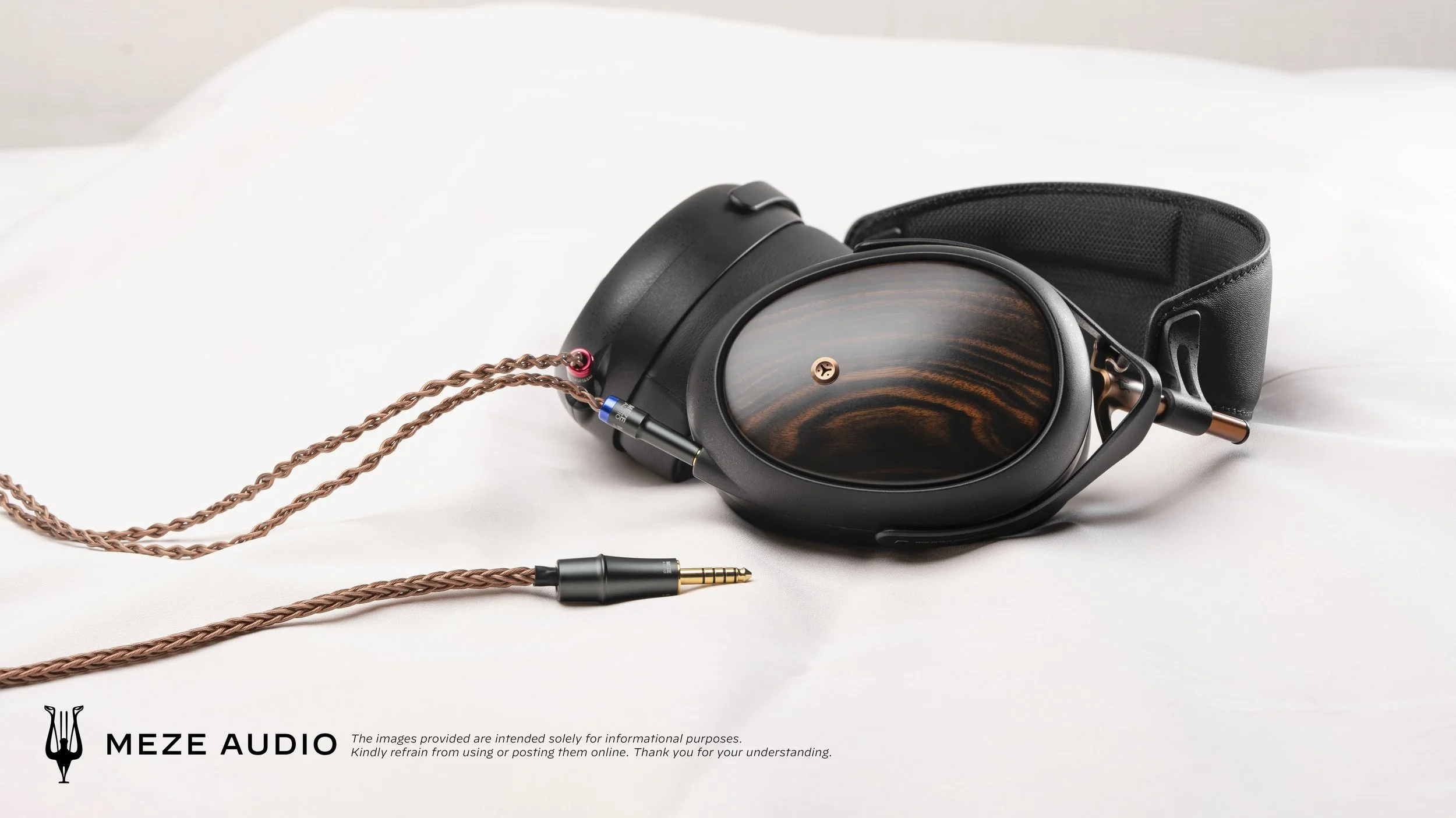 Meze Audio LIRIC Ⅱ Meze Audio LIRIC II Closed- Back Planar Magnetic Headphones